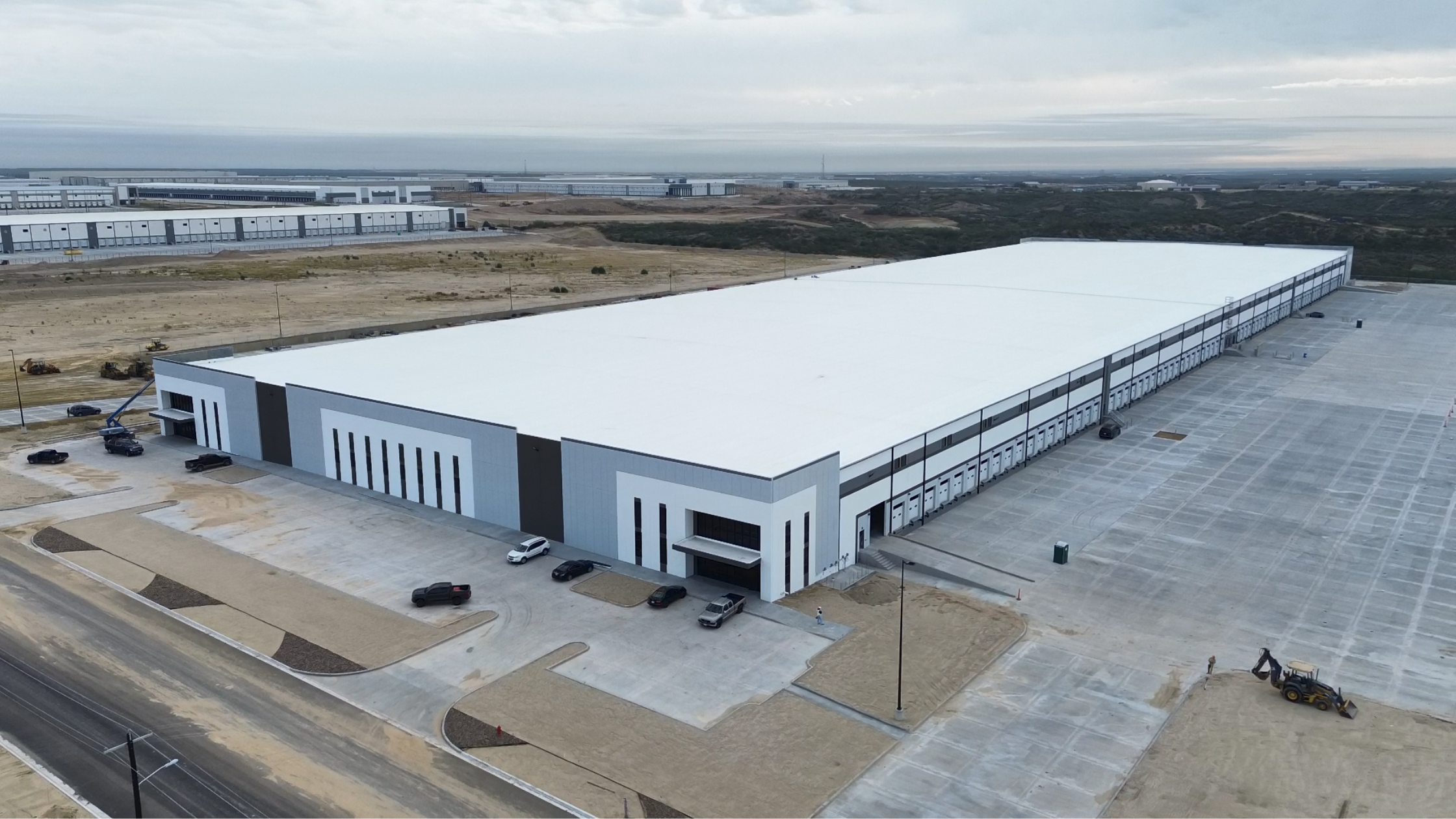 Cobalt Construction Completes Warehouse in Laredo, TX